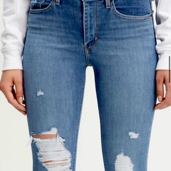 Levi’s High Rise Straight Distressed Jeans Sz. 31 - Picture 4 of 9